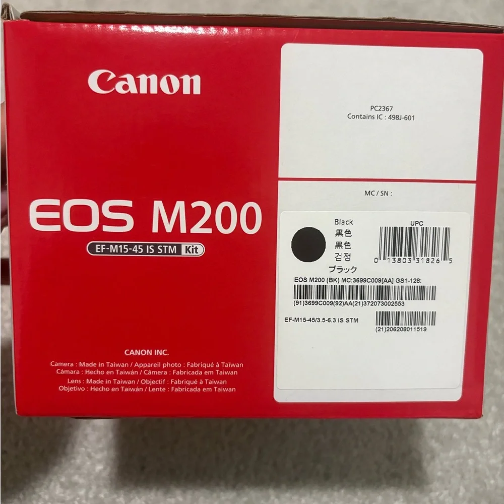 Canon EOS M200 Compact Mirrorless Camera in Black - Picture 9 of 9